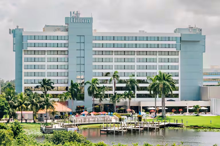 hilton-palm-beach-pbi 2023 Mar-a-Lago Mothers of Influence Awards Hotel Block